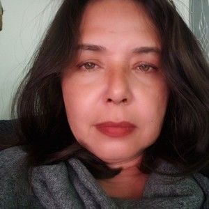 Meet your Posher, Hồng